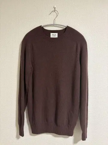 MORRIS & SONS 브라운 크루넥 스웨터
