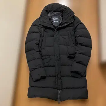 HERNO 다운 자켓 블랙