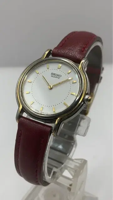 SEIKO 쿼츠 여성용 손목시계 1N00-0K90 작동 양호