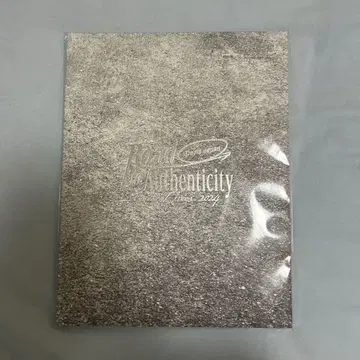 TravisJapan Road to Authenticity 팜플렛