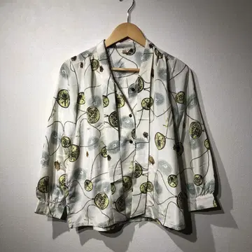 꽃무늬 긴팔 셔츠 새상품급