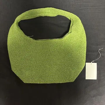 COS 미니 슬링백