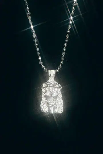 AMBUSH JESUS 실버 목걸이