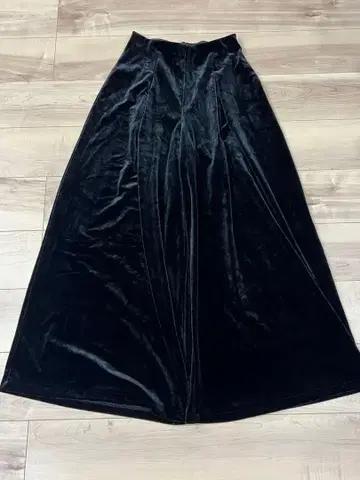 ESICA 에시카 블랙 벨로아 와이드 팬츠