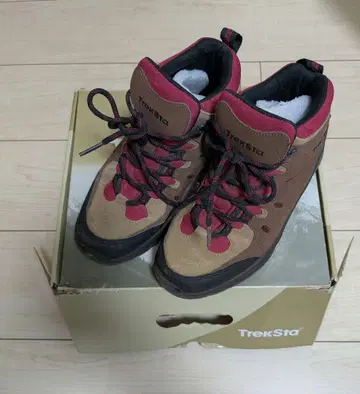 TrekSta 등산화 23.0cm 브라운/레드