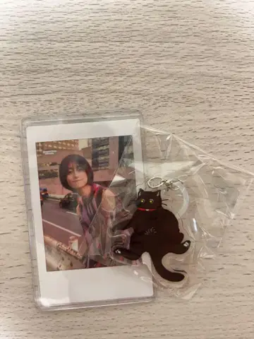 ExWHYZ mikina 폴라로이드, 아크릴 키링