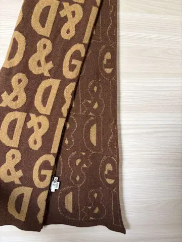 D&G 로고 패턴 머플러