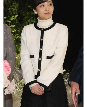 새상품 아푸와이저 리셰 노카라 트위드 자켓 S 카코사마 아나이