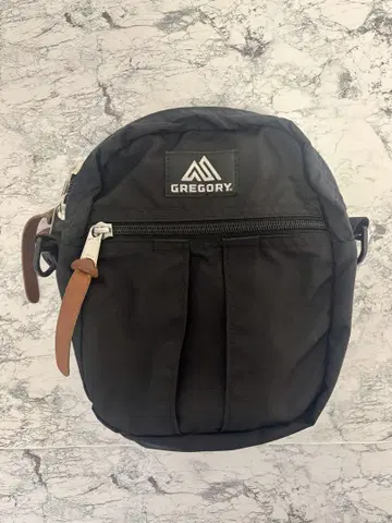[ GREGORY ] 블랙 숄더백