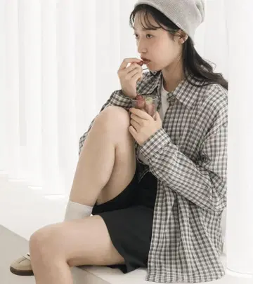 HEILIS 체크 무늬 시어 루즈 셔츠