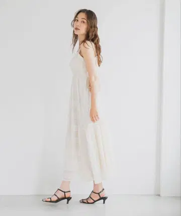 mysty woman 패치워크 레이스 원피스 화이트