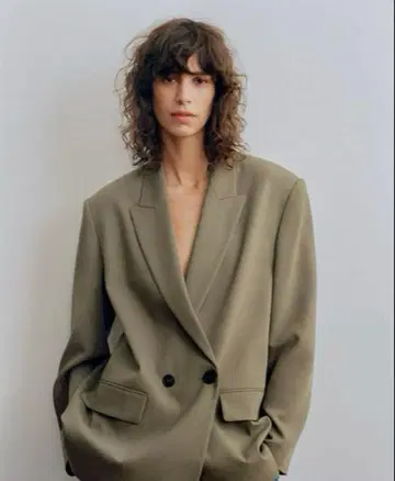 ZARA 더블 브레스트 사양 오버 사이즈 블레이저