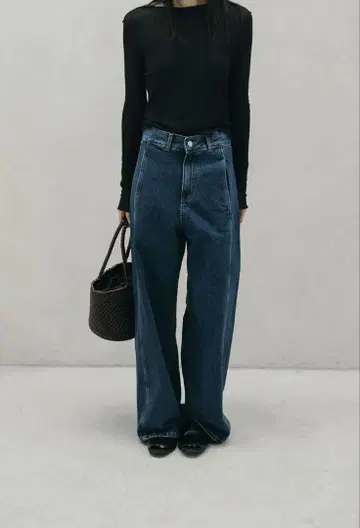 OHOTORO Curve Wide Jeans (s)