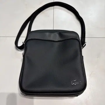 Lacoste 블랙 나일론 숄더백