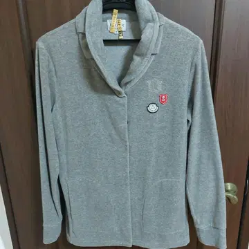 그레이 플리스 자켓 자수 와펜 포함