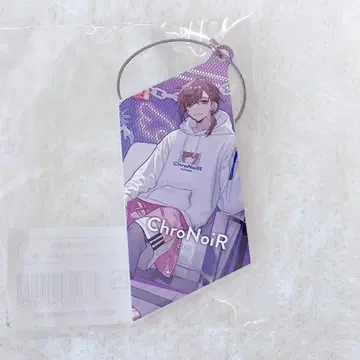 니지산지 ChroNoiR VAULTROOM 콜라보 카나에 아크릴 키링