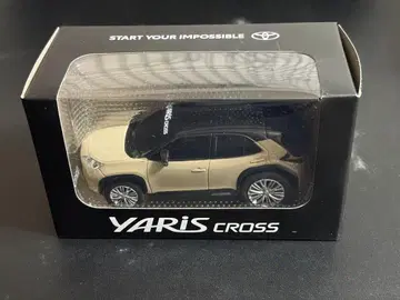 TOYOTA 도요타 야리스 크로스 풀백카 베이지x블랙