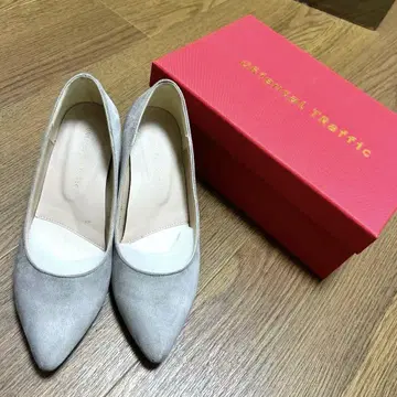 ORiental Traffic 그레이 점프 가능한 펌프스 7cm