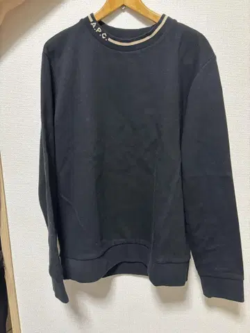 A.P.C. EARL 스웨트 셔츠 블랙