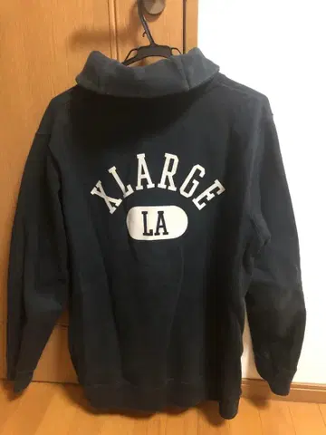 XLARGE 풀오버
