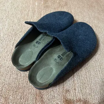 BIRKENSTOCK 다크 그레이 사보 샌들 40