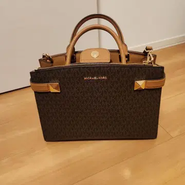 MICHAEL KORS 숄더백 브라운