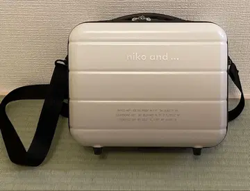 niko and - 미니 트렁크