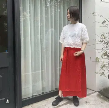 [iki] 큐프라 주름 새틴 랩 타이트 스커트
