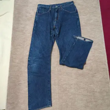다크 블루 스트레이트 데님 팬츠