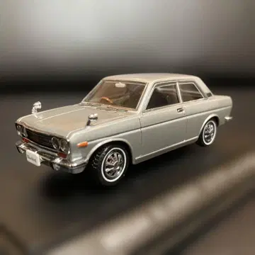 NISSAN BLUEBIRD 2DOOR 2400개 중 1개
