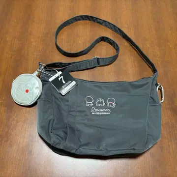 살롱 드 르방 도라에몽 숄더백 그레이