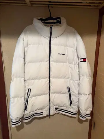 TOMMY HILFIGER 화이트 다운 자켓 XXL