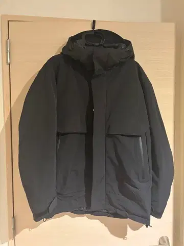 UNIQLO +J 하이브리드 다운 오버사이즈 파카 M 블랙