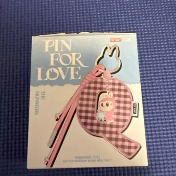 정품 POP MART PIN FOR LOVE 러브 키링 N