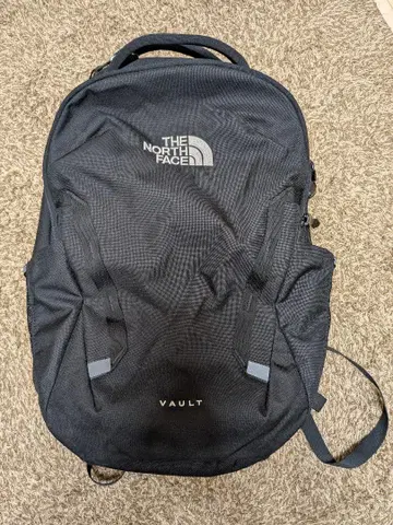 THE NORTH FACE VAULT 블랙 백팩