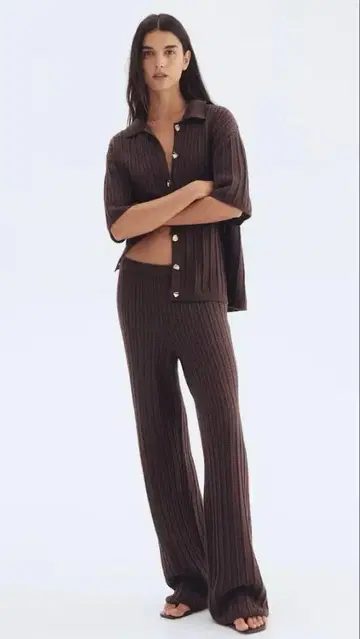 H&M 크로셰 라이크 가디건 팬츠 셋업