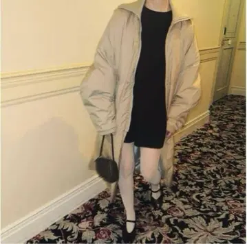 hella HIGHNECK BATTNIG COAT 하이넥 다운 코트