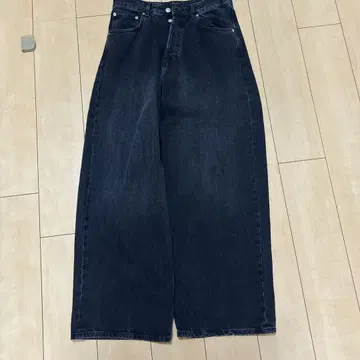 ZARA 엑스트라 배기 데님 블랙 EUR 38