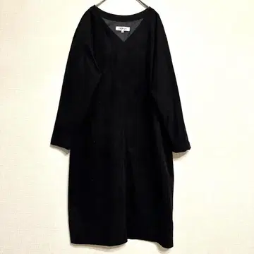 INDIVI 블랙 V넥 긴팔 원피스 40