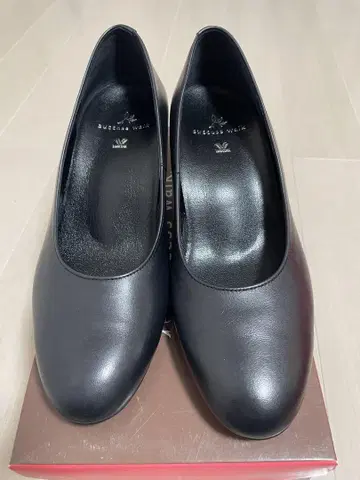 블랙 플레인 펌프스 23cm(EE)