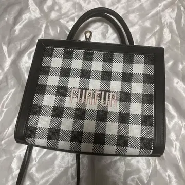 새상품 FURFUR 라피아 로고 토트백 블랙 깅엄 체크