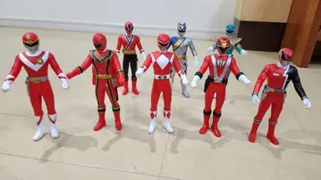 슈퍼전대 히어로 소프트 비닐 8체 세트