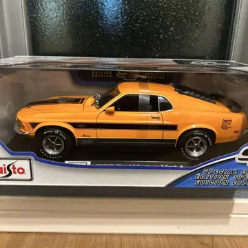 Maisto 1970 Ford Mustang Mach 1