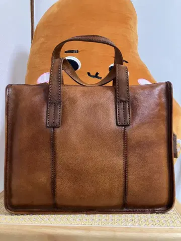 브라운 가죽 비즈니스 백