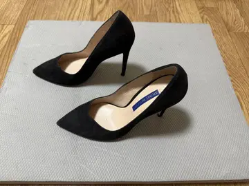 블랙 스웨이드 스틸레토 하이힐