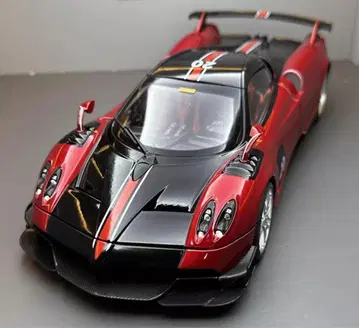 1/18 파가니 와이라 Pagani Huayra 미니카