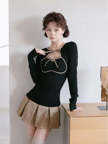 다리치 포인트 체크 니트 미니 원피스