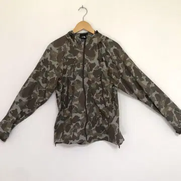 THE NORTH FACE 카모 패턴 나일론 자켓 L 언제 어디서나