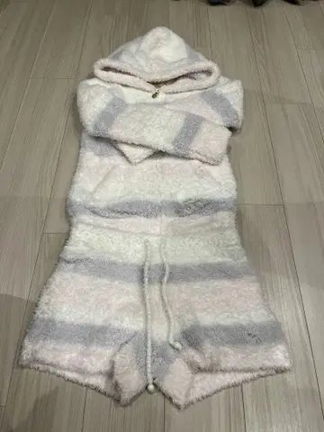 [ 젤라또피케 ] 후드 부착 보들보들 룸웨어