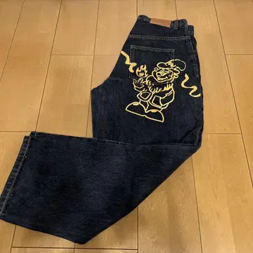 WKNDRS 다크 블루 데님 캐릭터